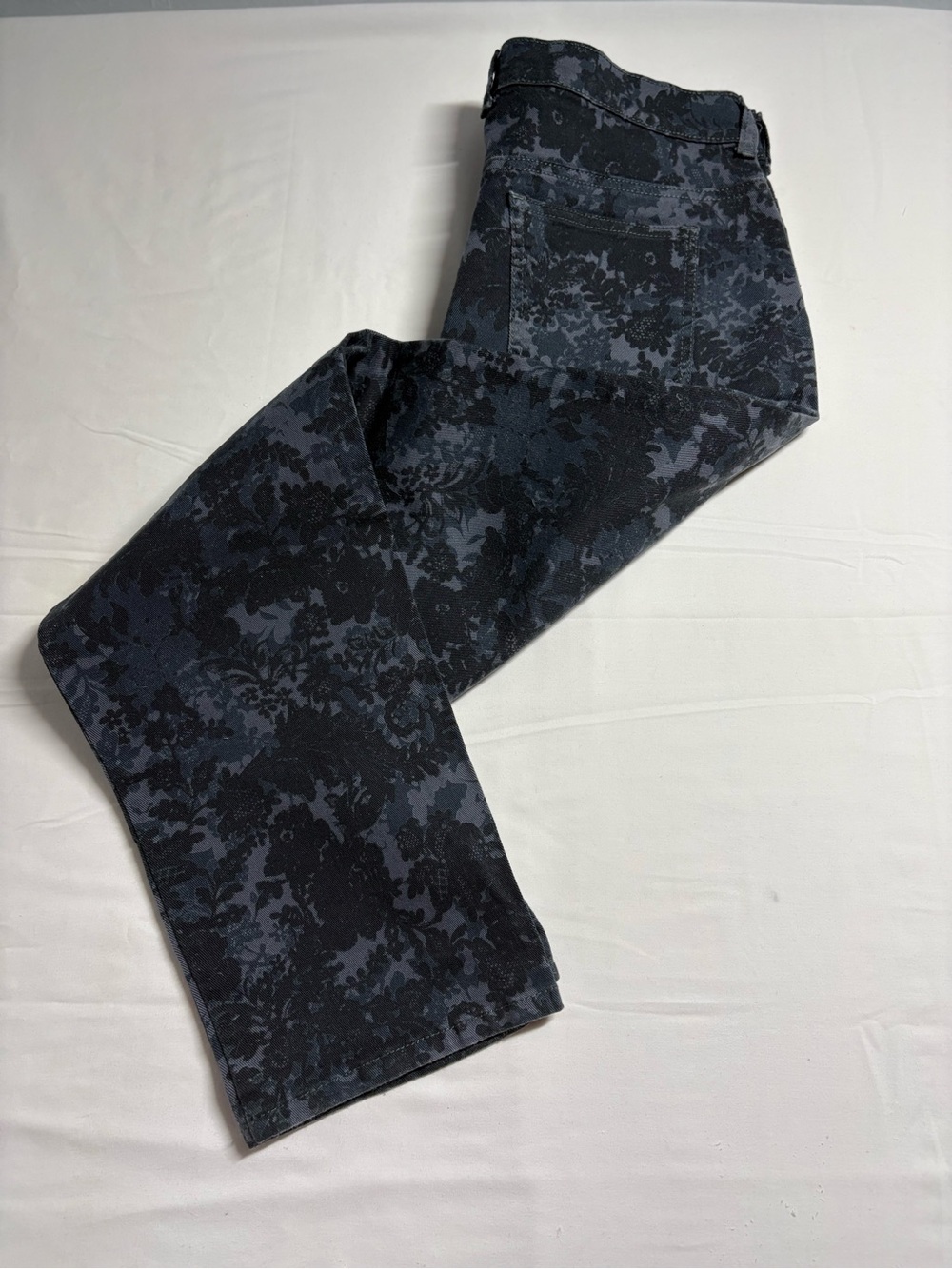 Basic Editions Women's Boot Cut Floral Print Pants in Black & Charcoal